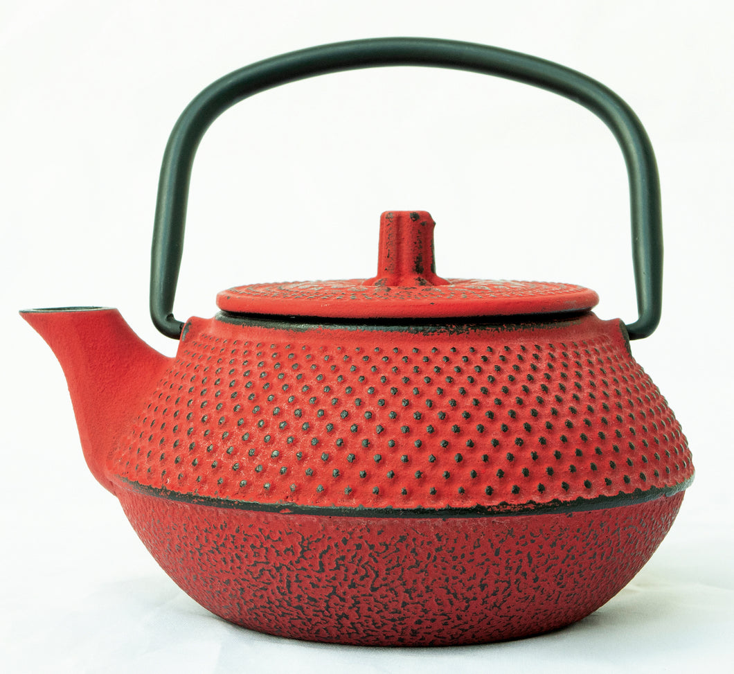 Японски чугунен чайник “Tetsu” червен 0,300мл.