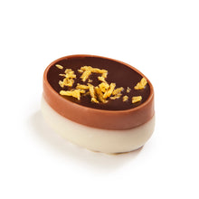 Заредете изображение във визуализатора на галерията – ICKX Belgian Chocolatier LIMONCELLO Limoncello ganache + orange crunchies EP006900 -50гр
