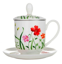 Заредете изображение във визуализатора на галерията – Чаша за чай с цедка от фин костен порцелан Lotta 380мл
